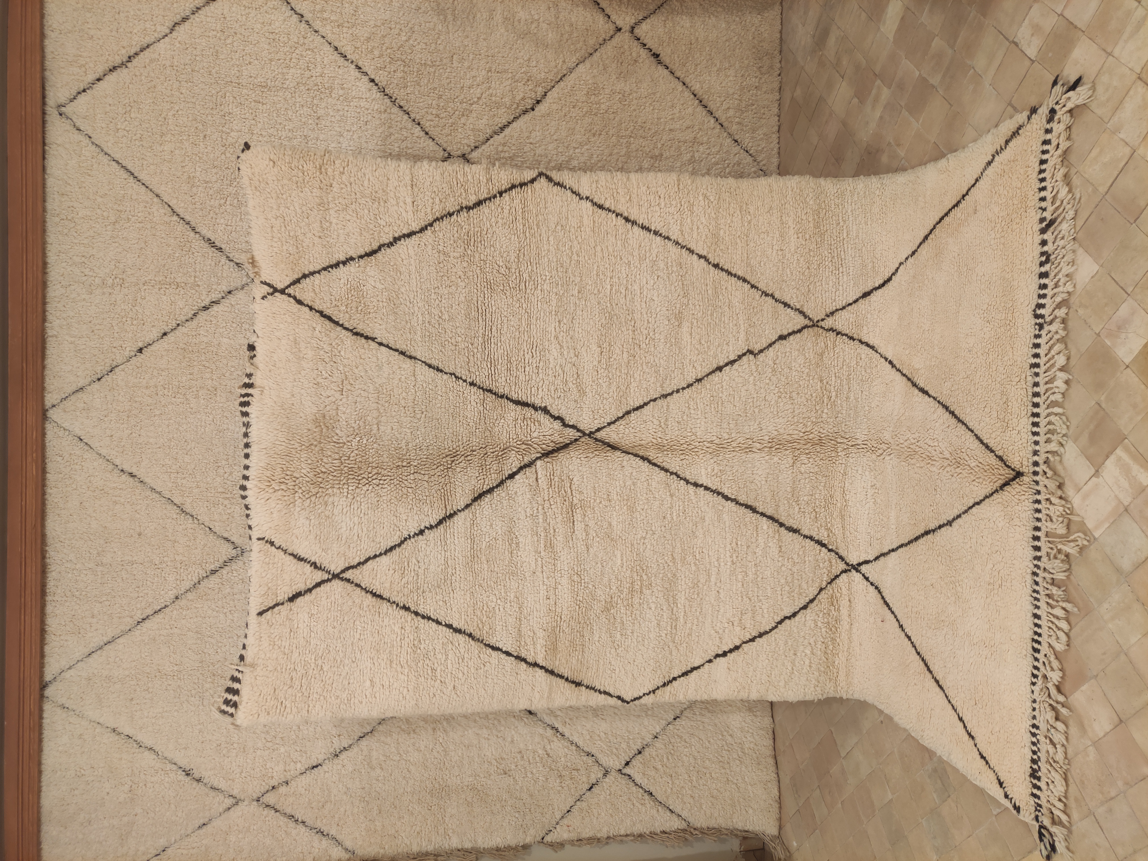 Moroccan Objects | Hand-Knotted Moroccan Rugs & Tribal Ca...