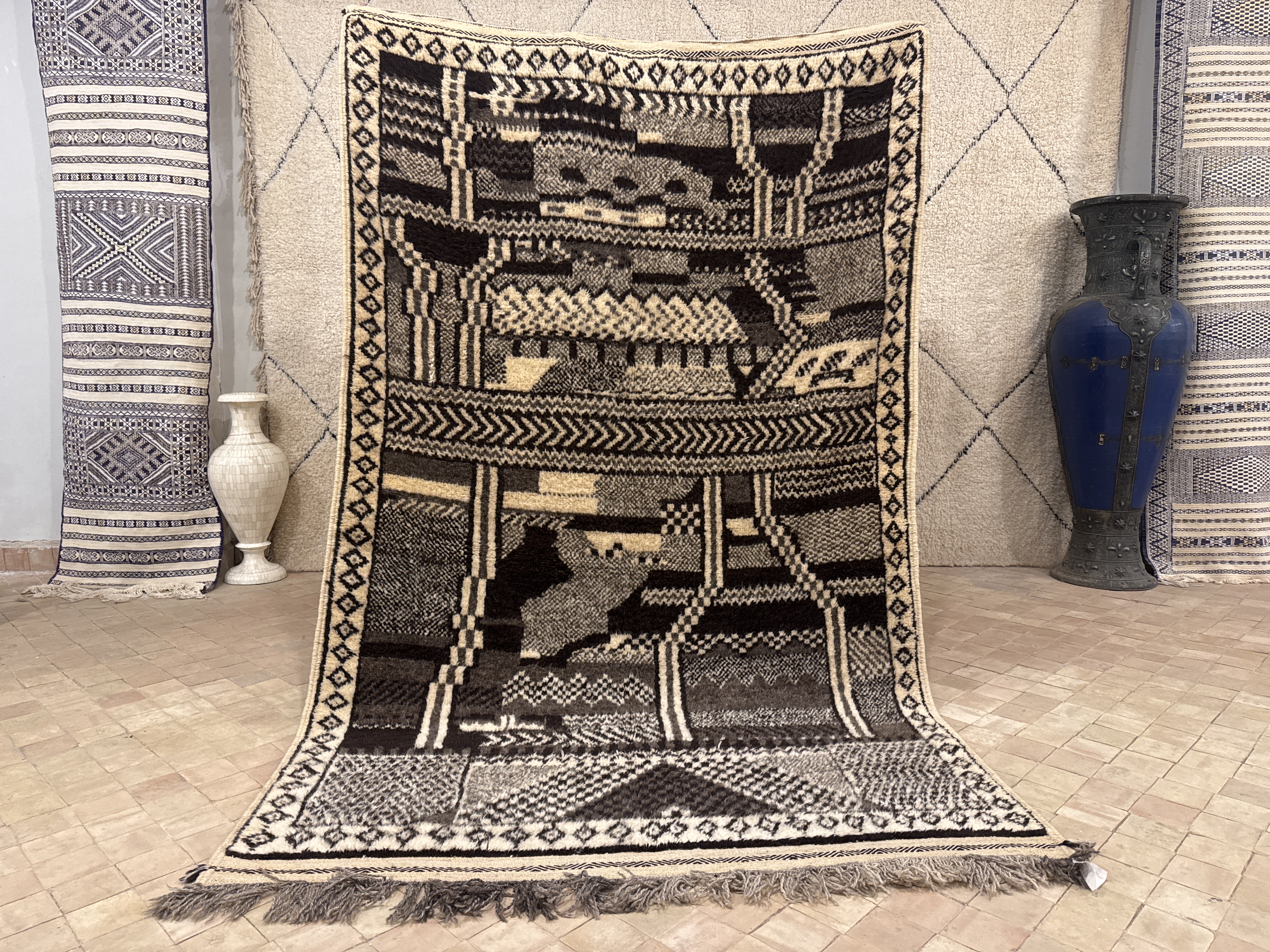 Moroccan Objects | Hand-Knotted Moroccan Rugs & Tribal Ca...